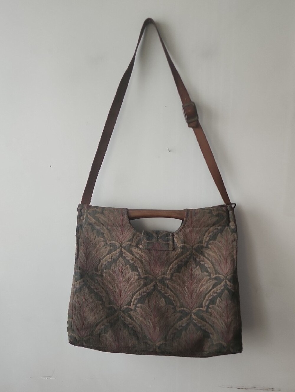 Tapestry Pattern Messenger Bag with Green Interior - Picture 11 of 15